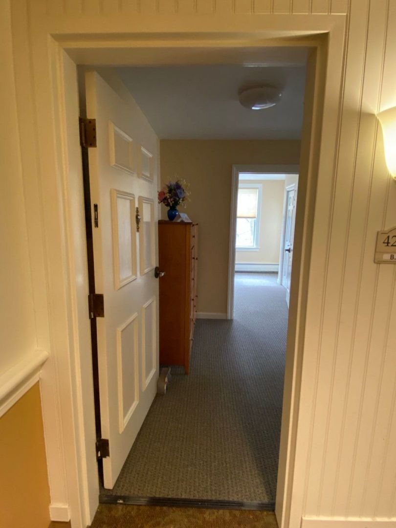 Apartment_entry.jpeg