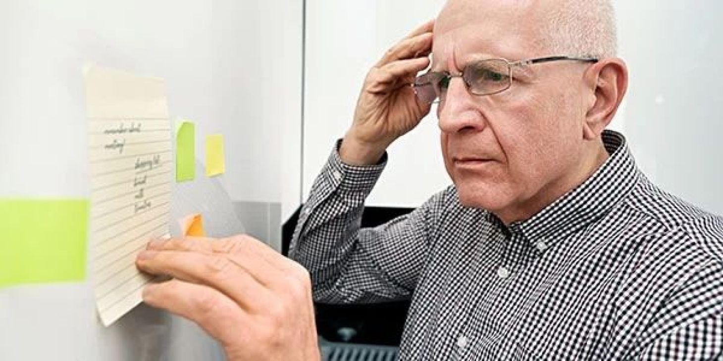 memory-loss-with-age-whats-normal-for-older-adults-blog-image.jpeg