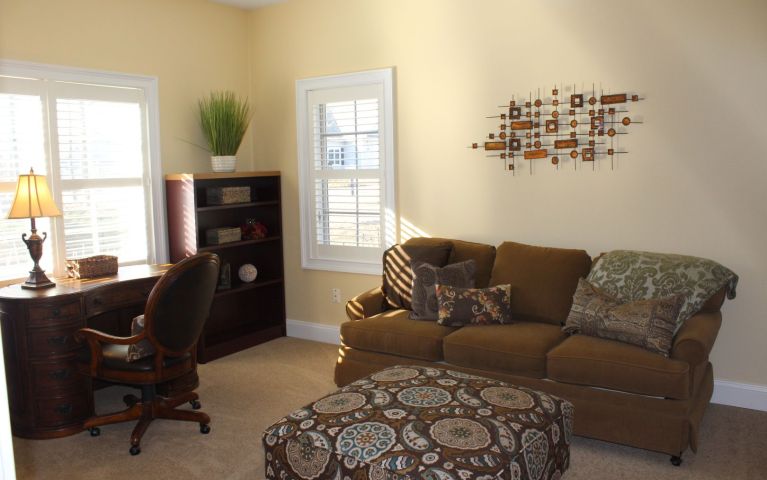 Space for office, lounge, or spare bedroom